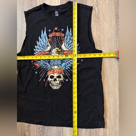 Celebrate Patriotic sleeveless T-shirt size M (38-40) - Picture 3 of 4